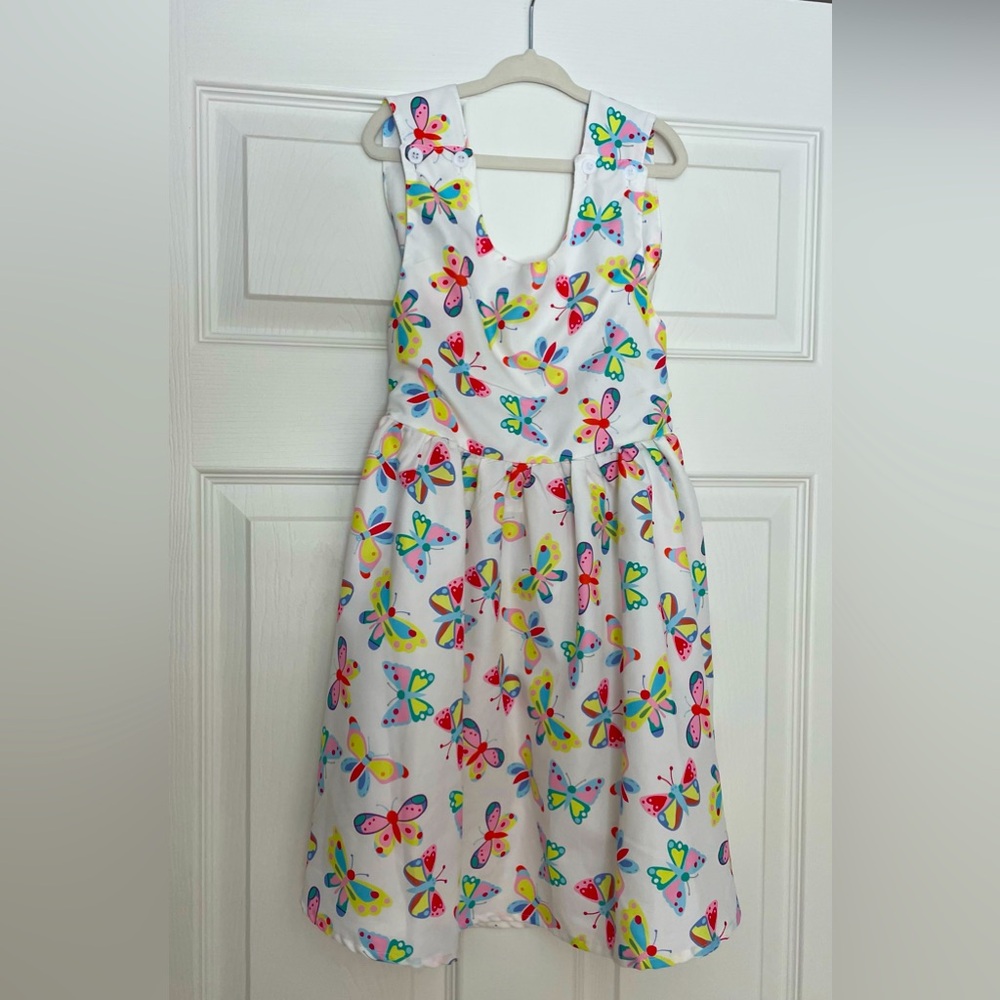 Girls size 6Y butterfly dress with open back